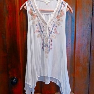 Embroidered tank top